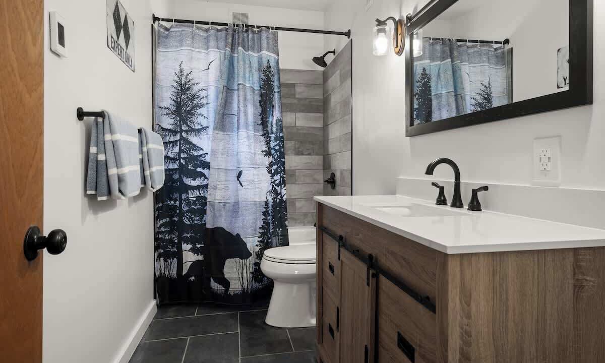 Photo of Bathroom in Wardsboro
