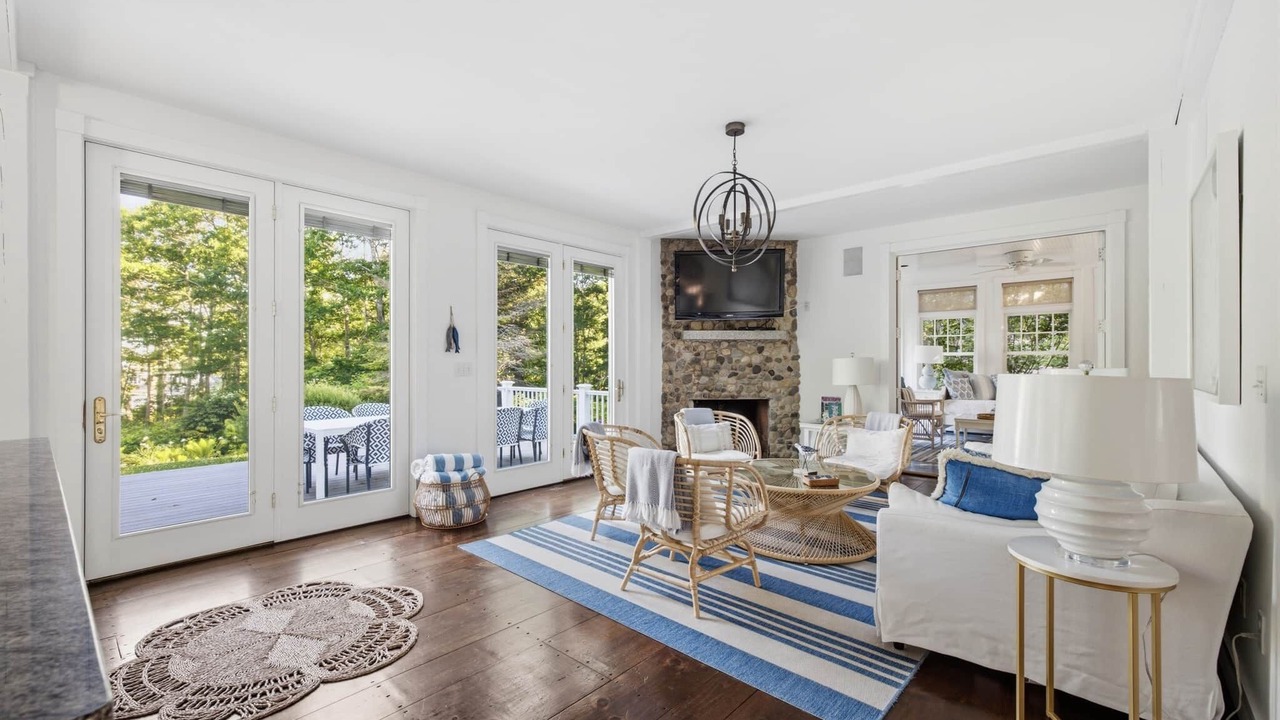 Photo of Livingroom in Fortunes Rocks