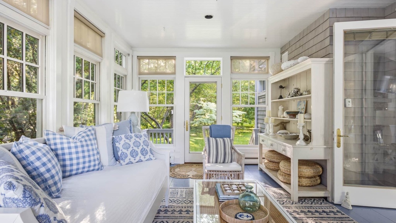Photo of Livingroom in Fortunes Rocks