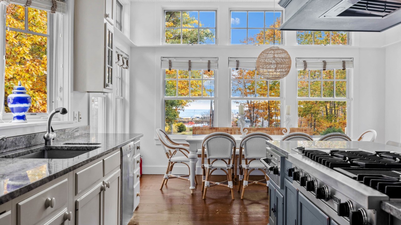 Photo of Kitchen in Fortunes Rocks
