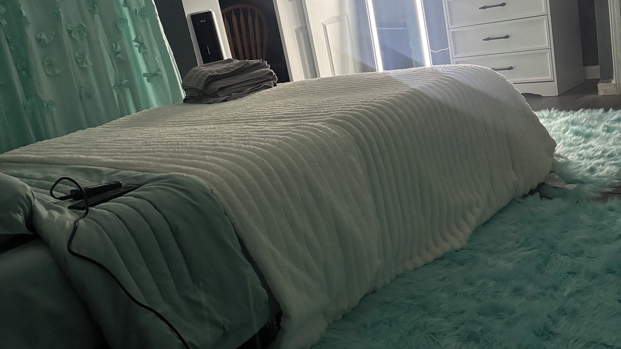 Photo of Bedroom in Elmont