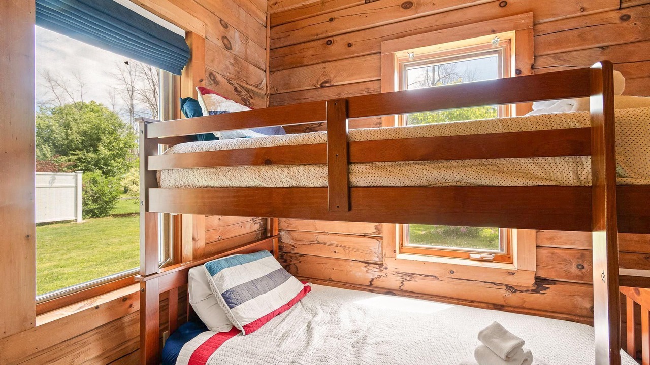 Photo of Bedroom in North Hero