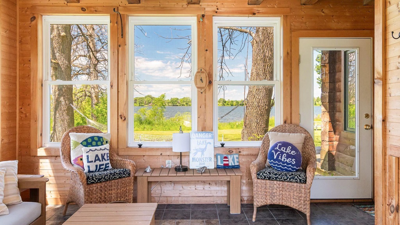 Photo of Livingroom in North Hero