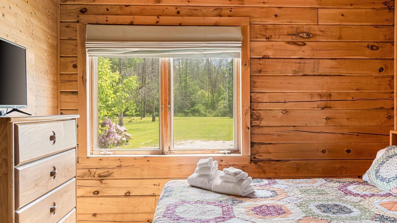 Photo of Bedroom in North Hero