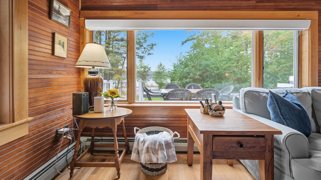 Photo of Livingroom in Bridgewater