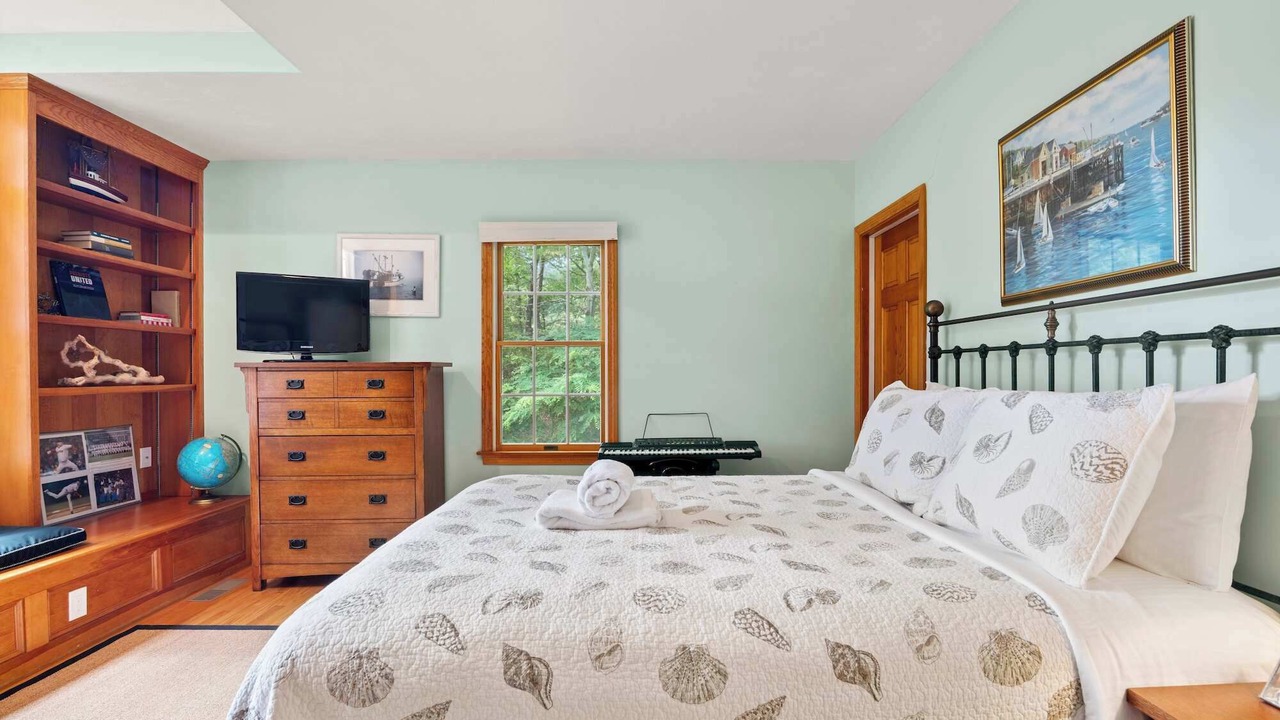 Photo of Bedroom in East Dennis