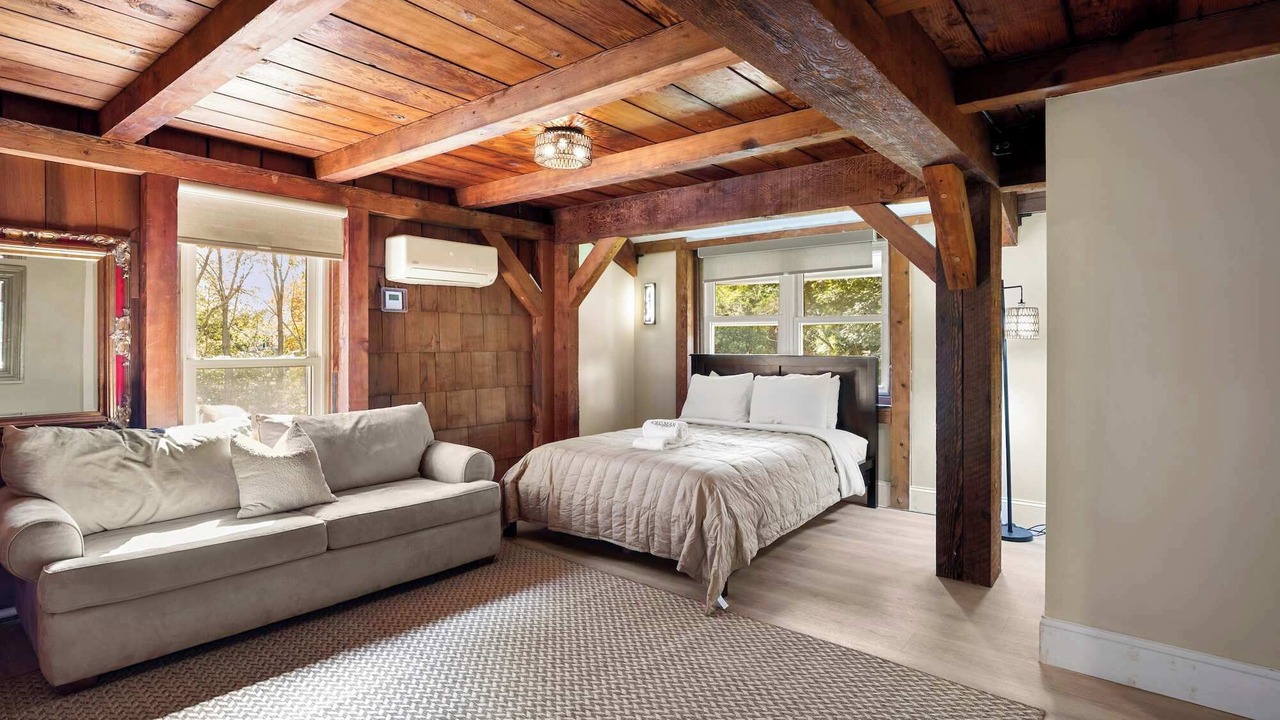 Photo of Bedroom in Barnstable