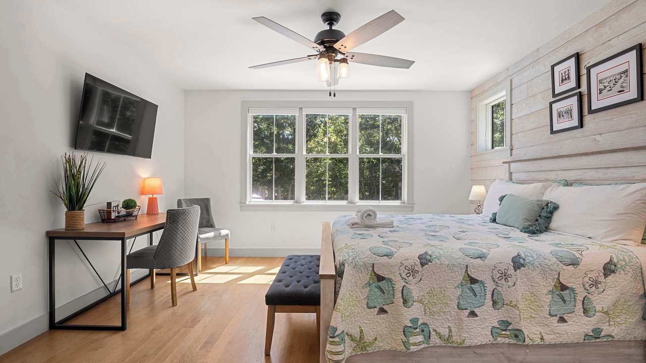 Photo of Bedroom in Dennis