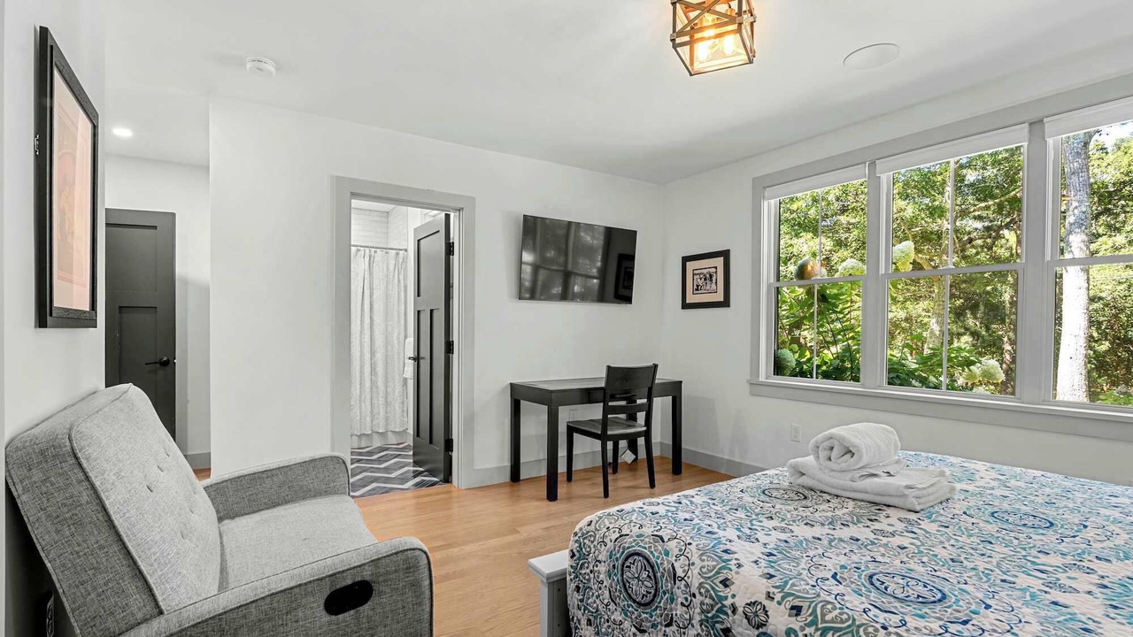 Photo of Bedroom in Dennis