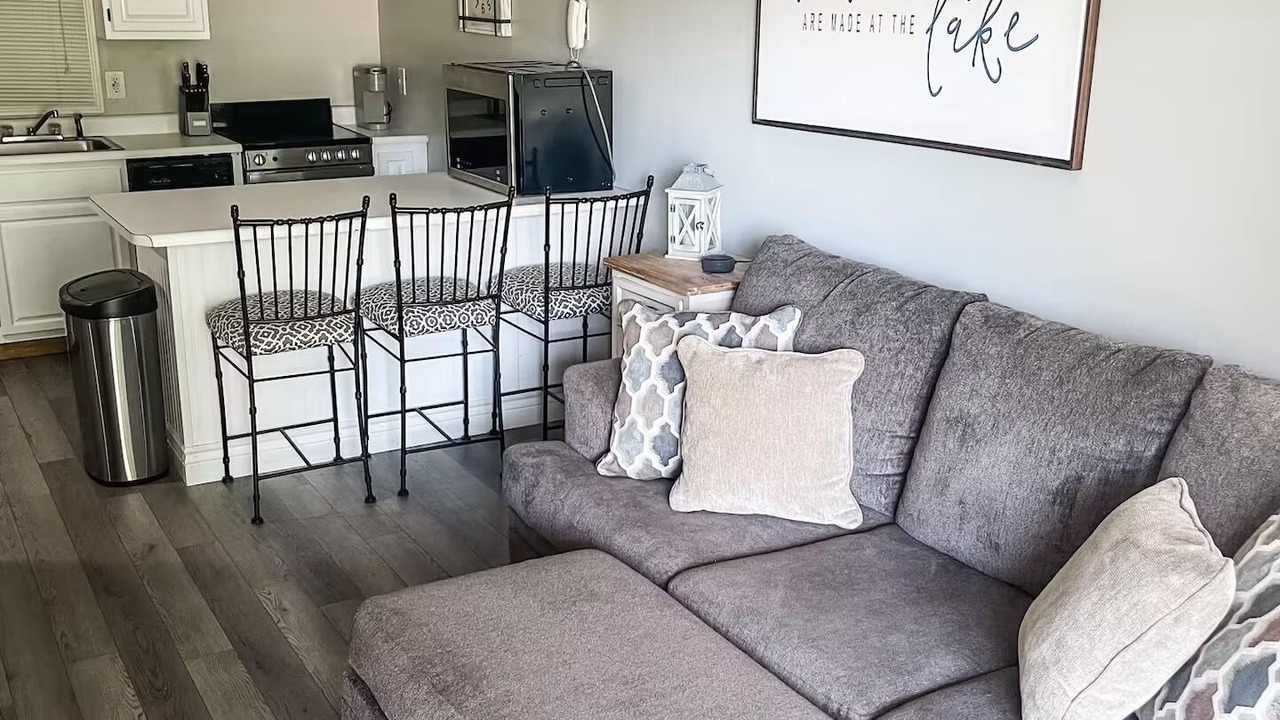 Photo of Livingroom in Gilford