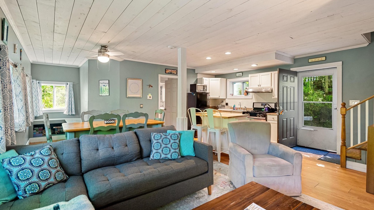 Photo of Livingroom in Eastern Vermont