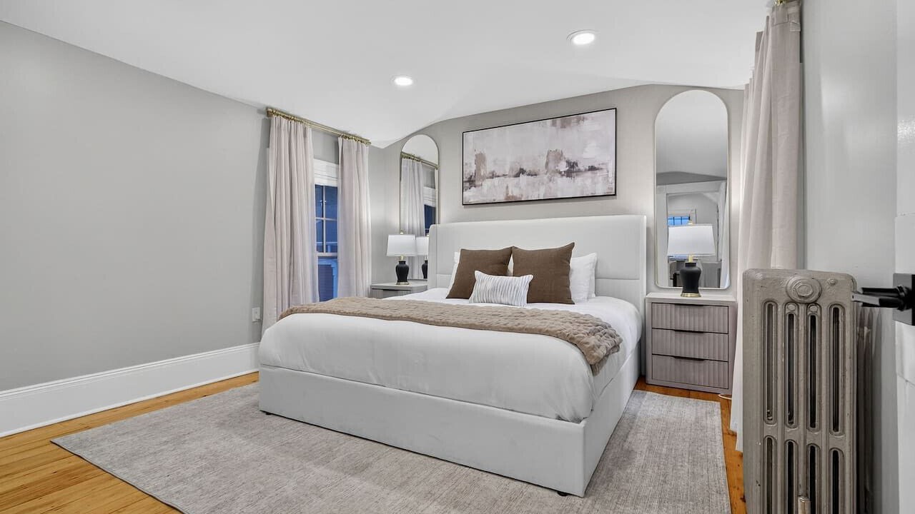 Photo of Bedroom in Mid-Cambridge