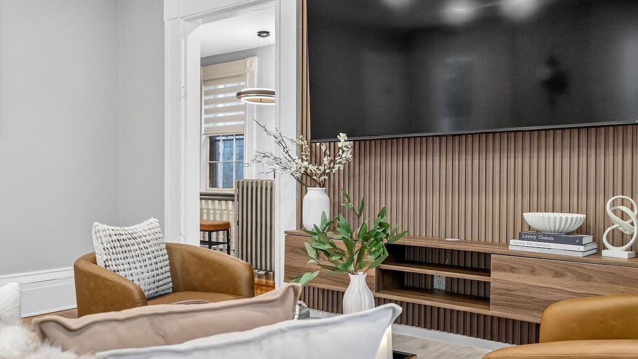 Photo of Livingroom in Mid-Cambridge