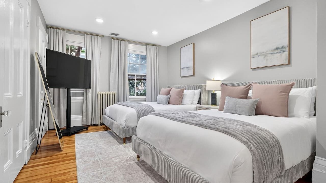 Photo of Bedroom in Mid-Cambridge