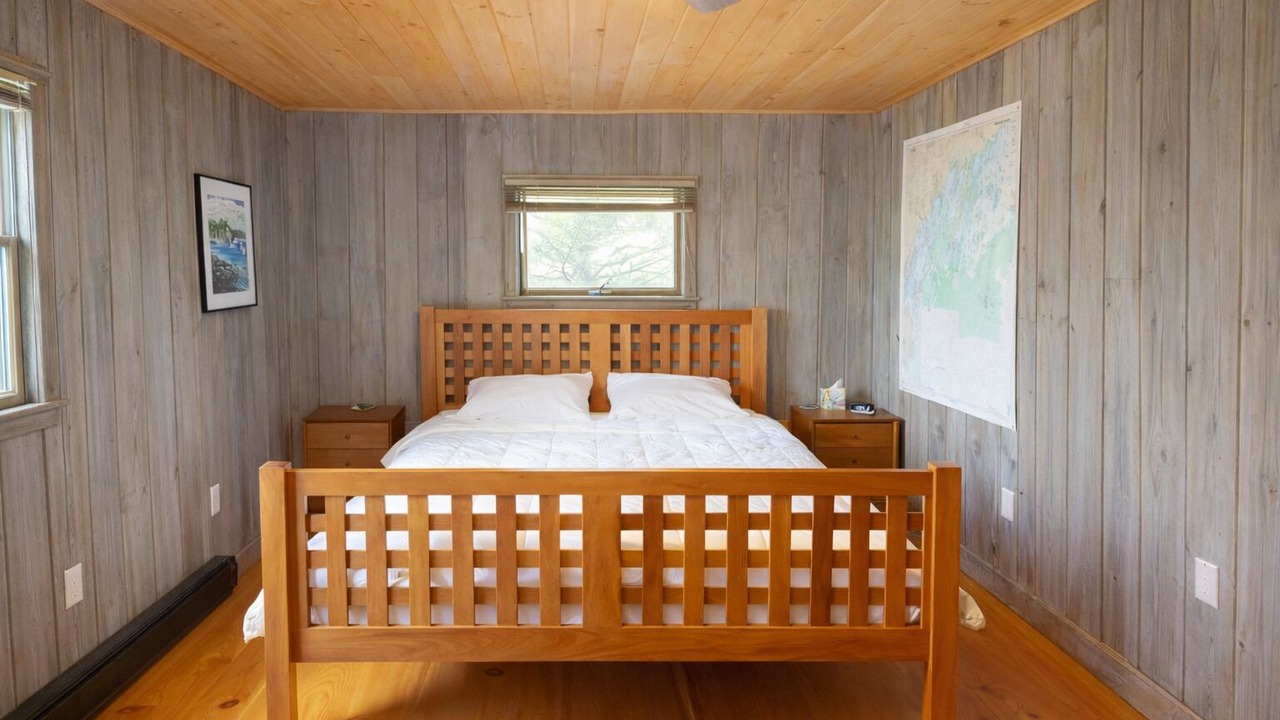 Photo of Others in Mid-Coast and Islands