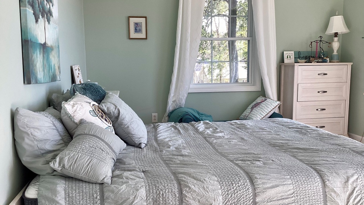 Photo of Bedroom in North Hero