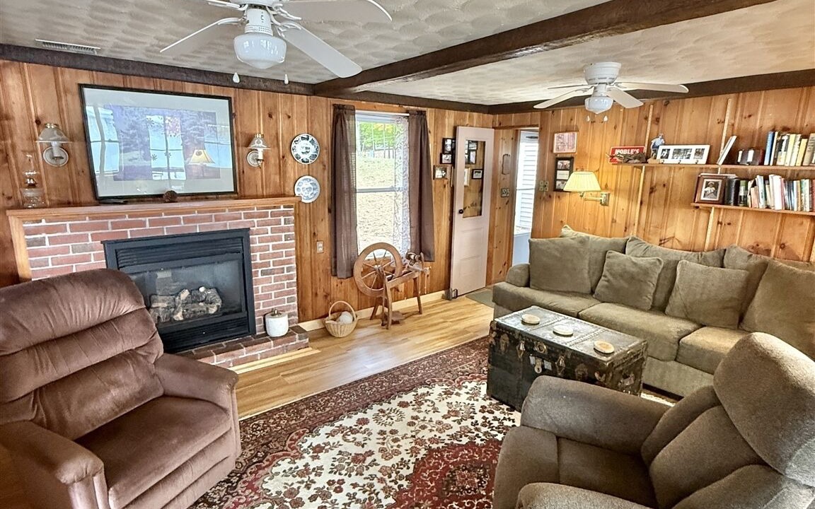 Photo of Livingroom in Sebago