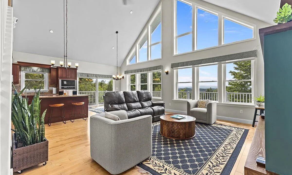 Photo of Livingroom in Hinesburg