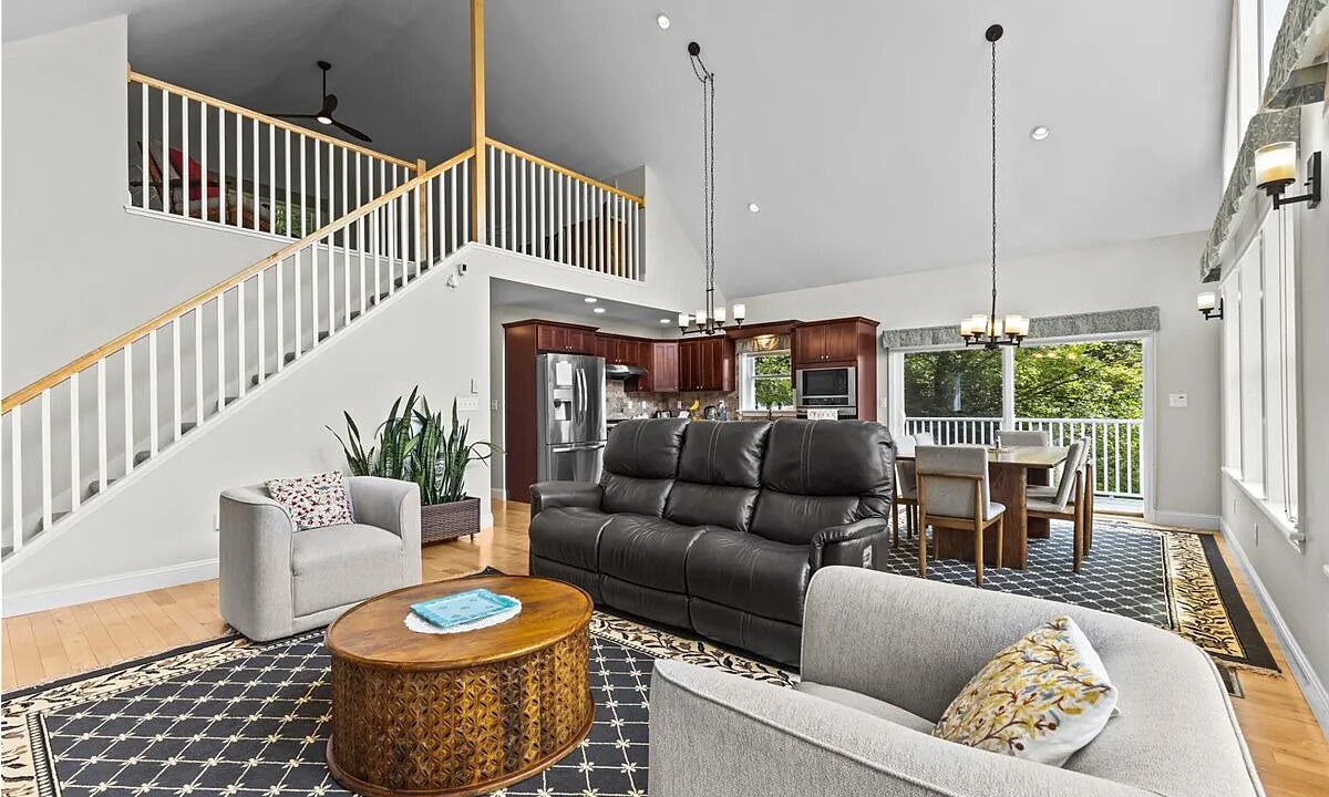 Photo of Livingroom in Hinesburg