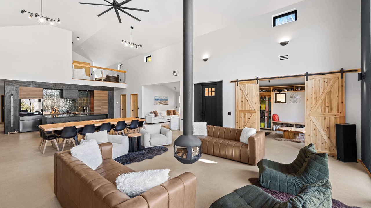 Photo of Livingroom in Stratton Mountain
