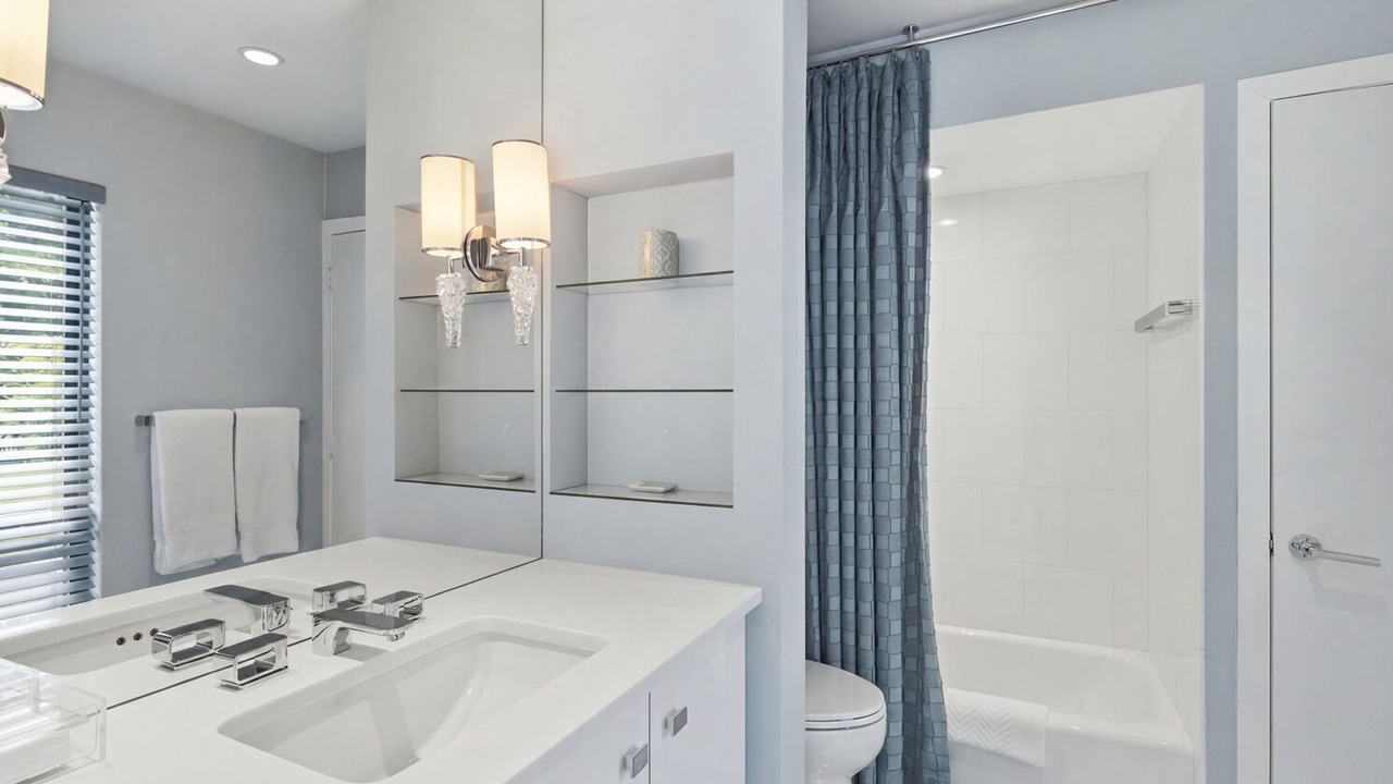 Photo of Bathroom in Wainscott