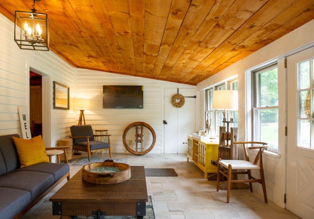 Photo of Livingroom in Rowland