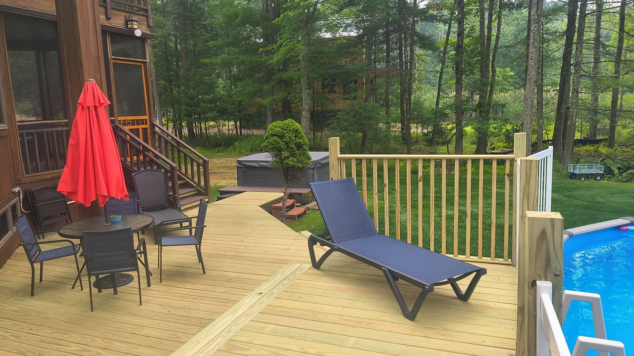 Photo of Patio Balcony in Town of Highland