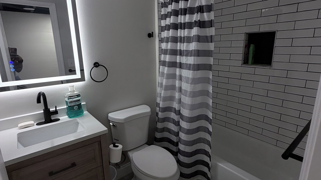Photo of Bathroom in Downtown Baltimore