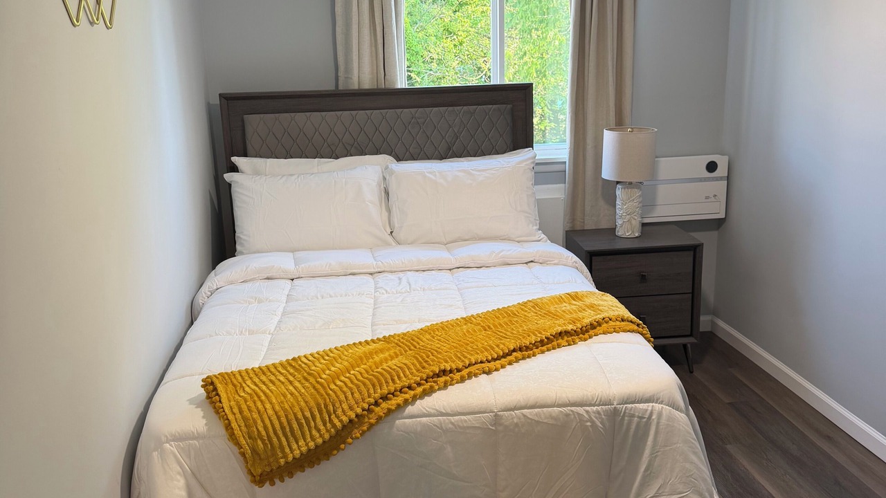 Photo of Bedroom in Collingdale