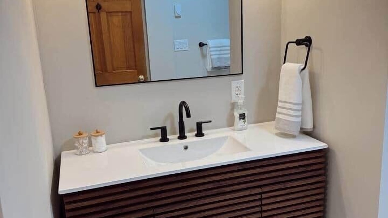 Photo of Bathroom in Lanesville