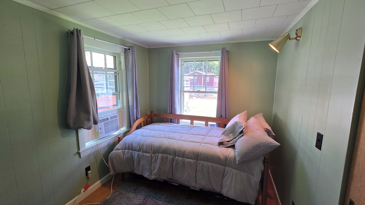 Photo of Bedroom in Pelham
