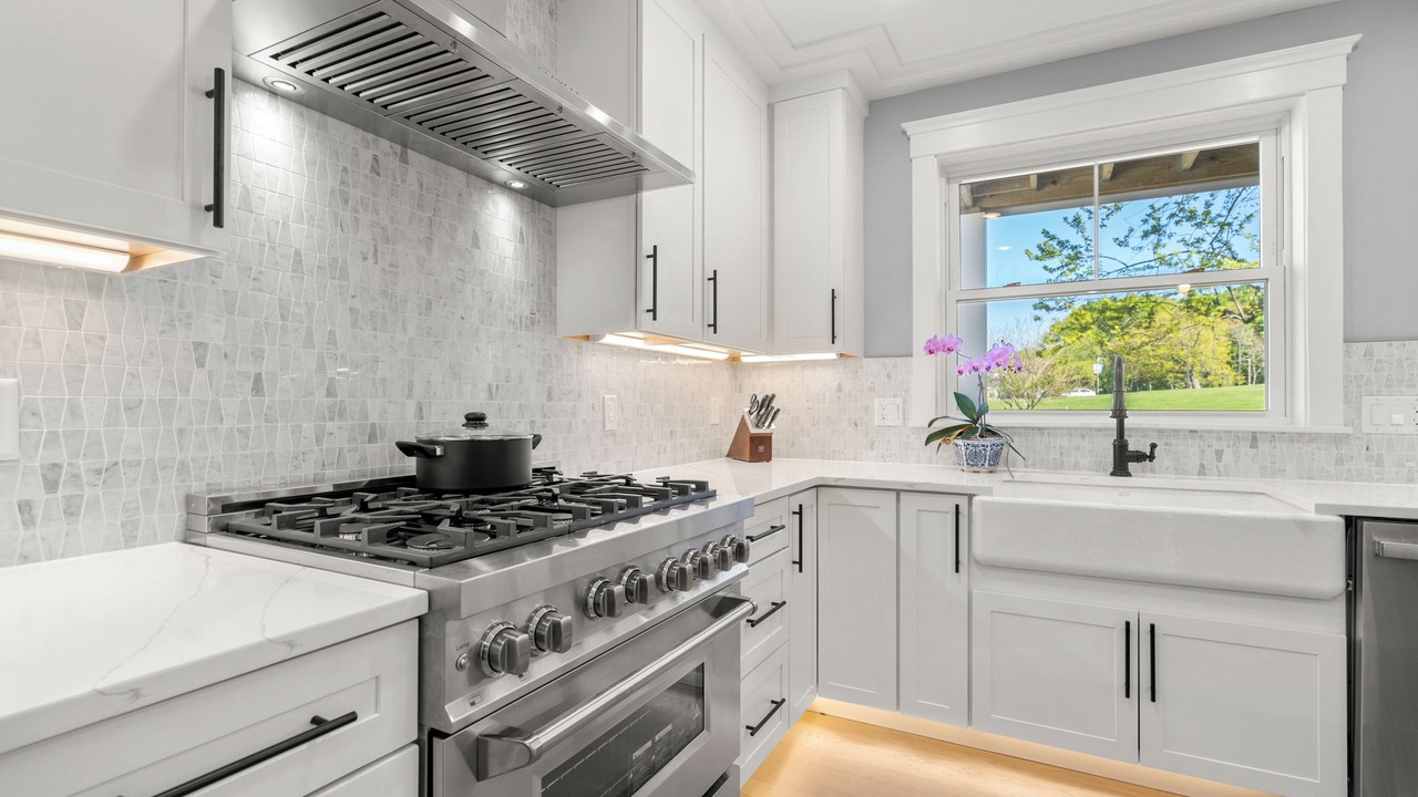 Photo of Kitchen in St. Elizabeth's