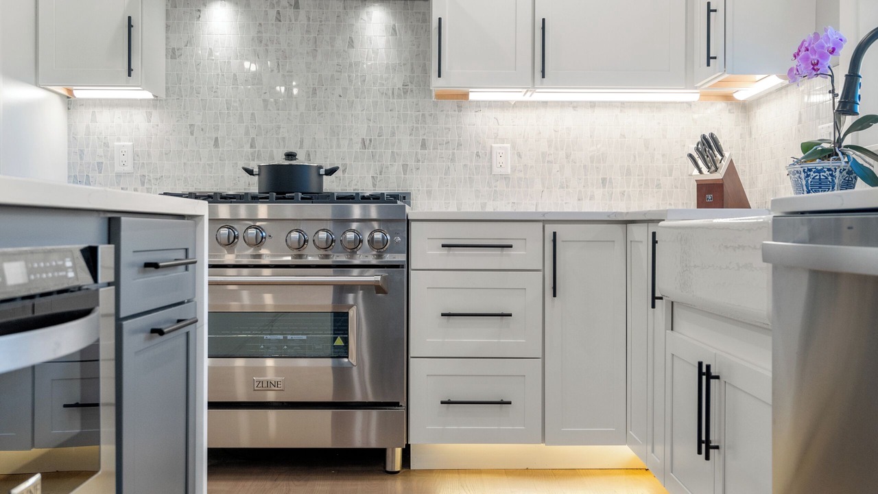 Photo of Kitchen in St. Elizabeth's