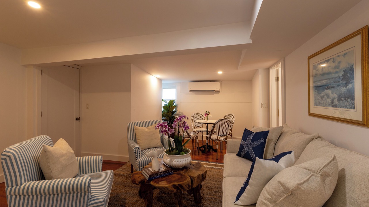 Photo of Livingroom in Oak Bluffs