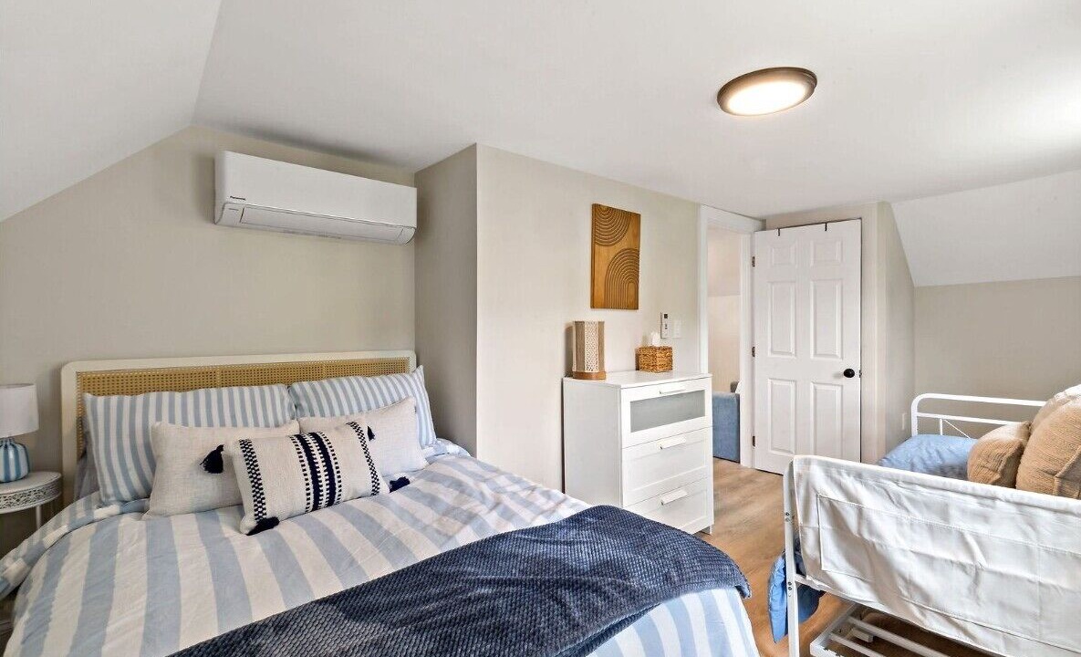 Photo of Bedroom in Swansea