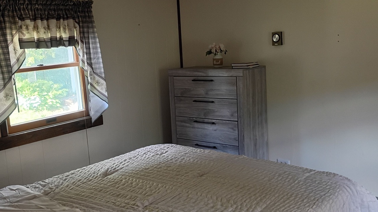 Photo of Bedroom in Hamilton