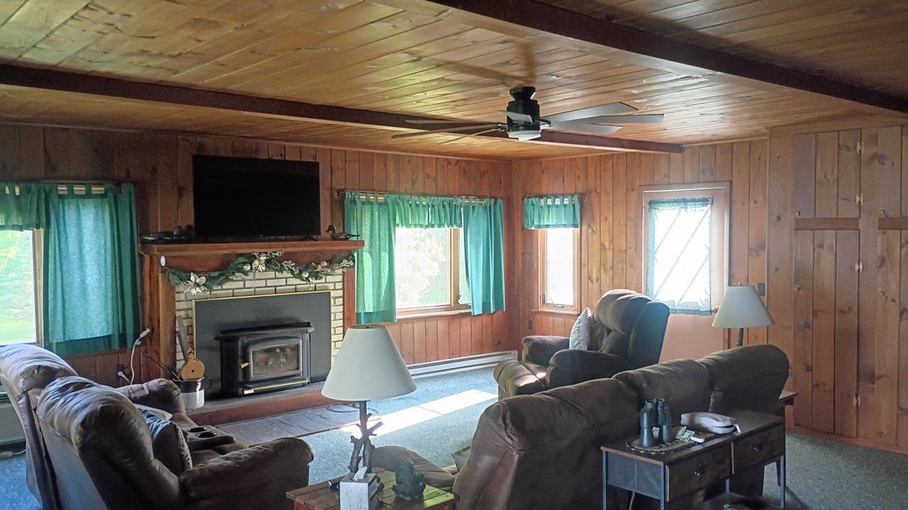 Photo of Livingroom in Hamilton