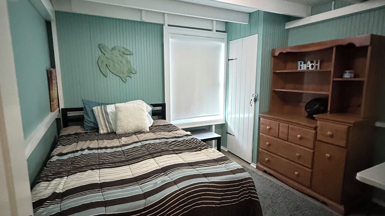Photo of Bedroom in Old Lyme