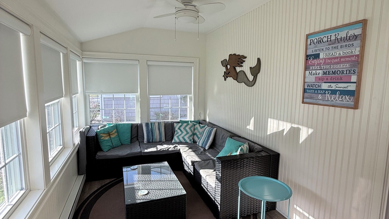 Photo of Livingroom in Old Lyme