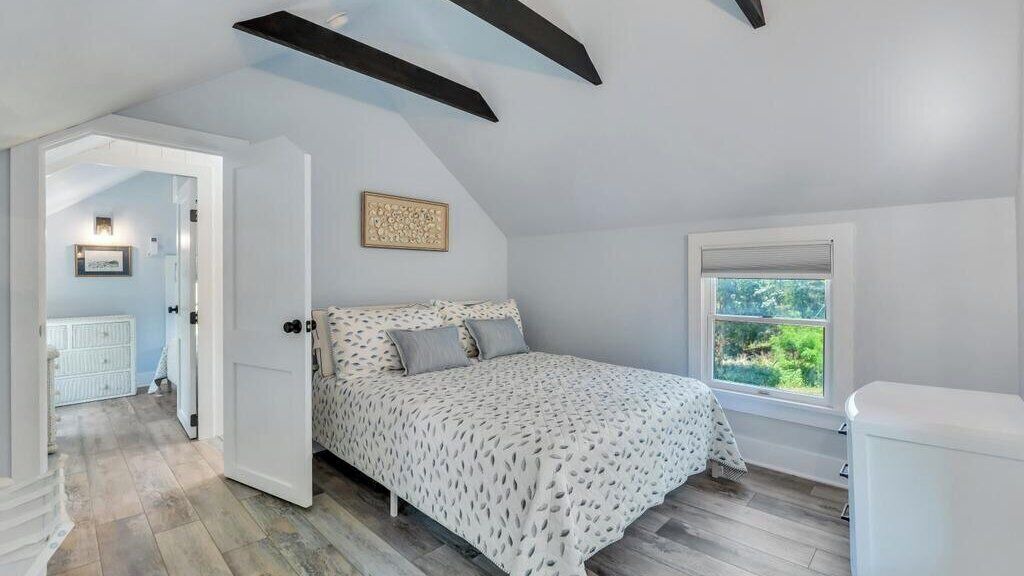 Photo of Bedroom in Town of Southold Town