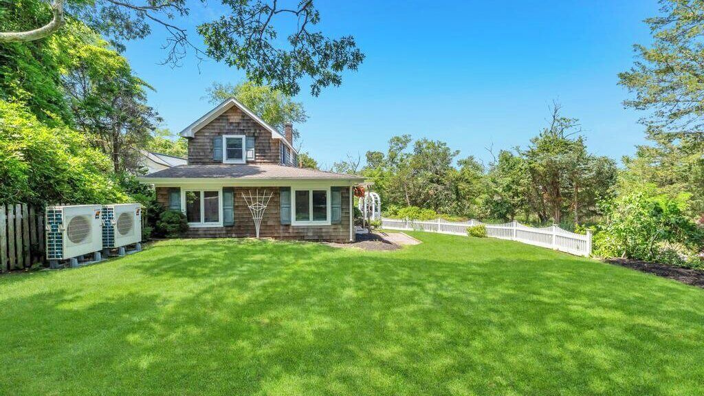 Photo of Outdoor in Town of Southold Town