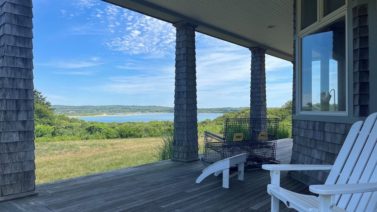 Photo of Patio Balcony in Aquinnah