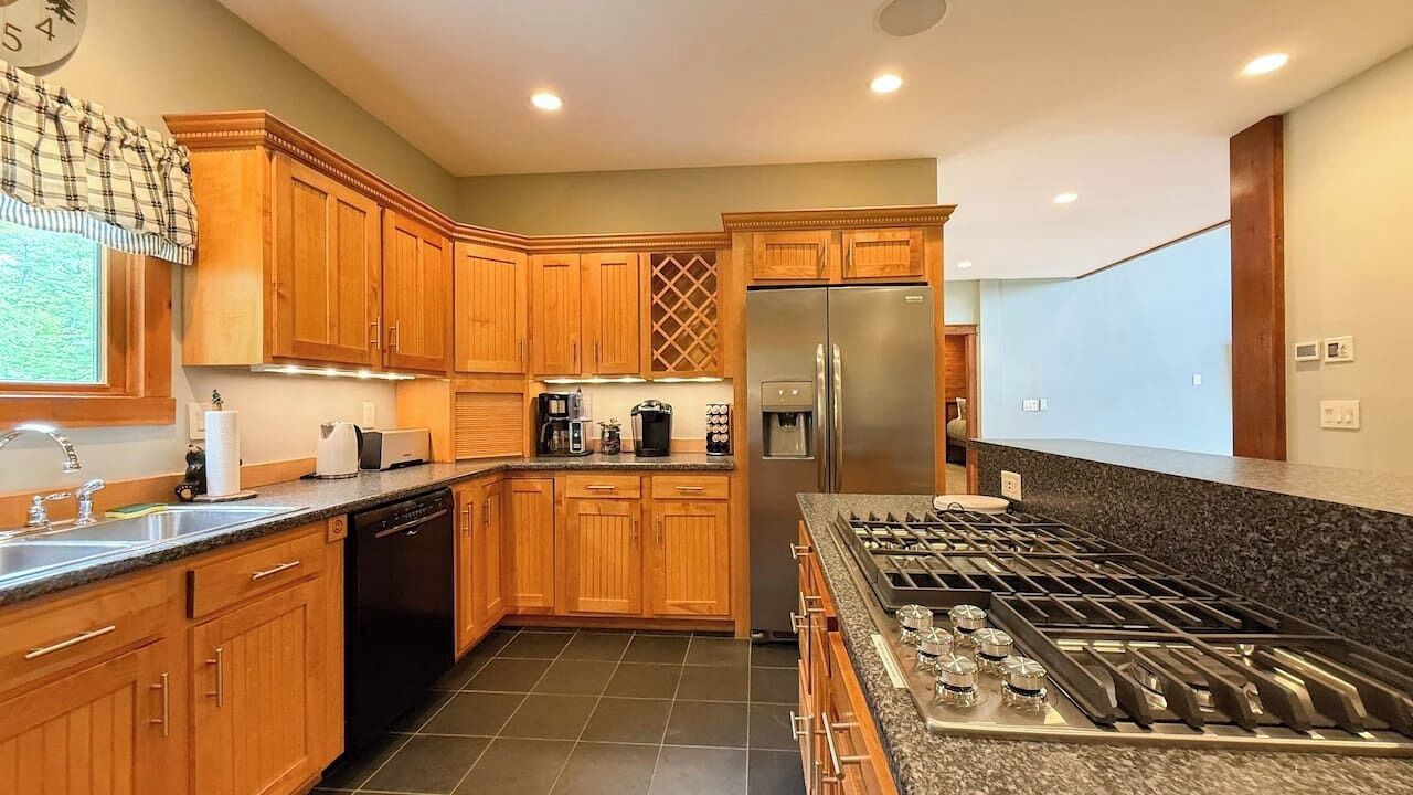 Photo of Kitchen in Center Lovell