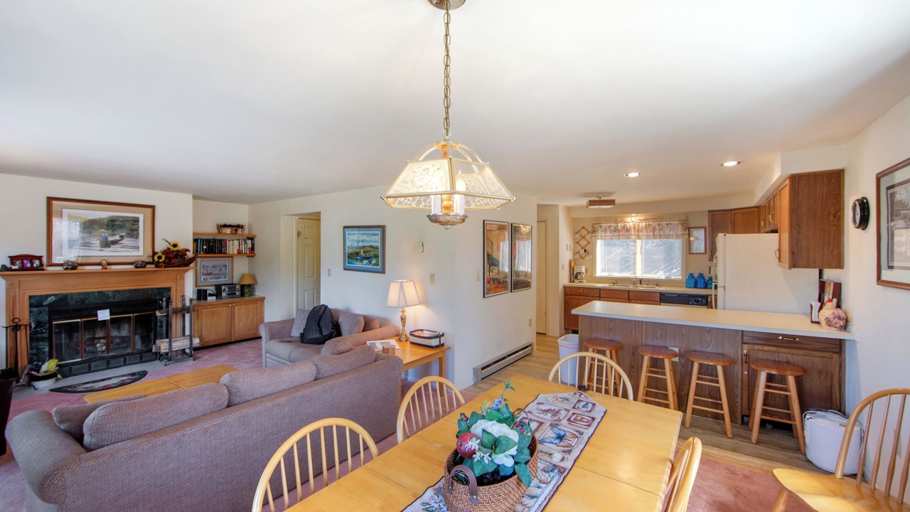Photo of Livingroom in North Creek