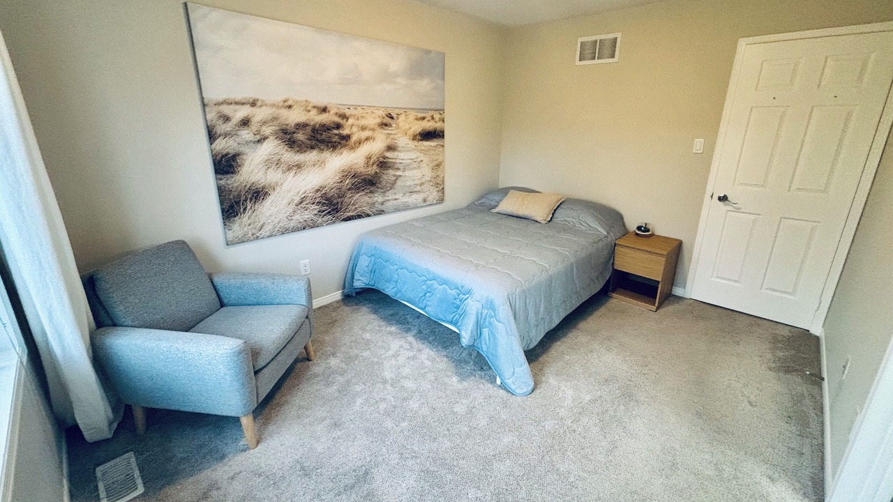 Photo of Bedroom in Oakville