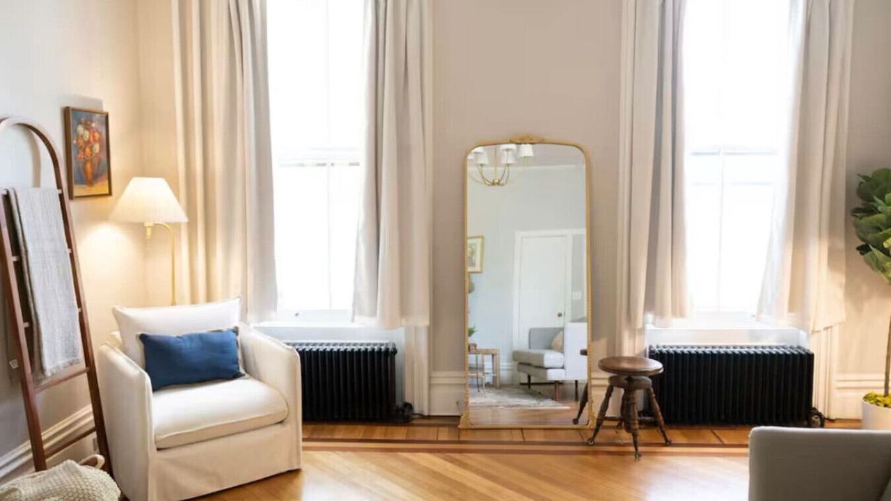 Photo of Bedroom in Newtonville