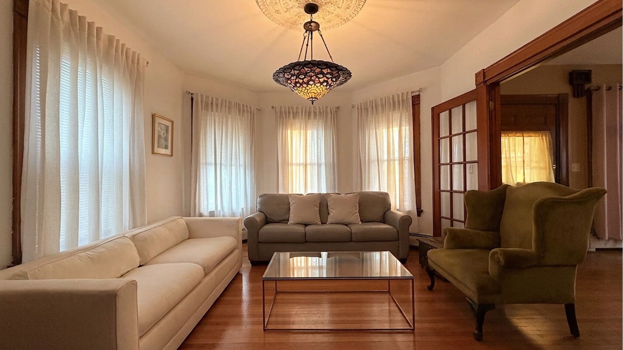 Photo of Livingroom in West Medford