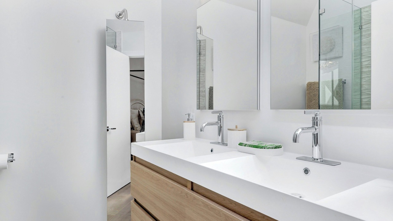 Photo of Bathroom in Orient Point