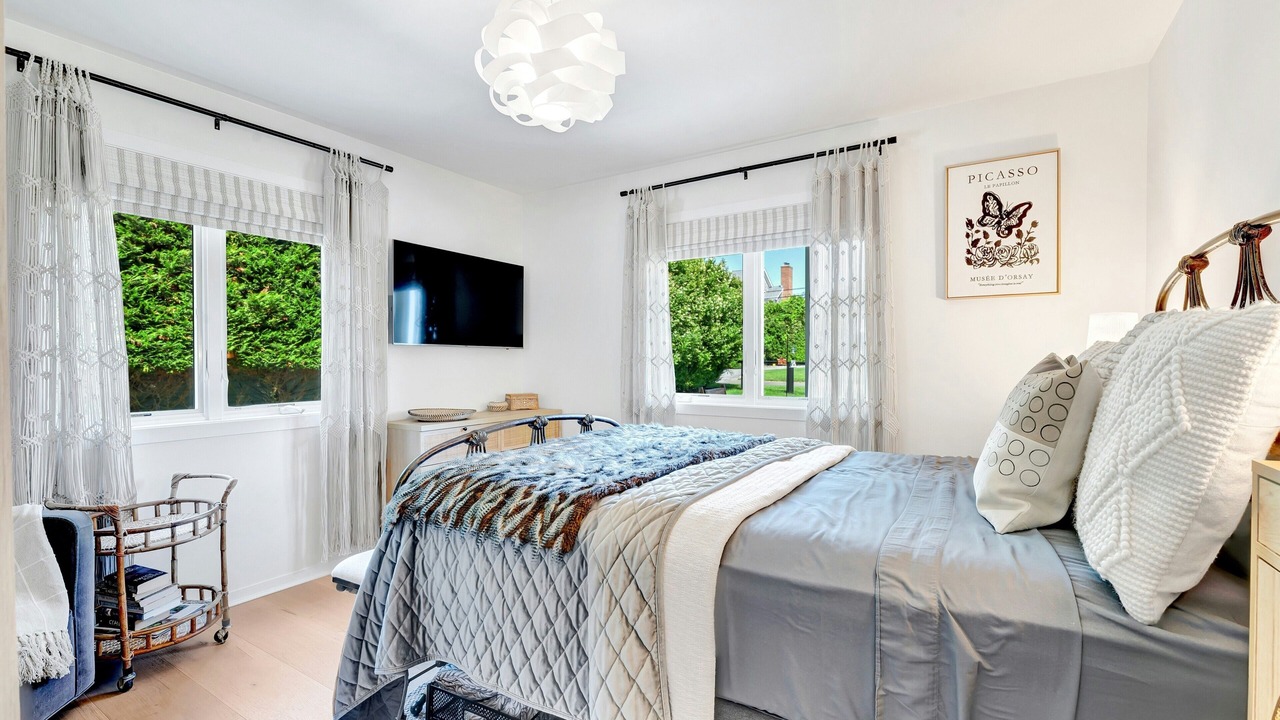 Photo of Bedroom in Orient Point