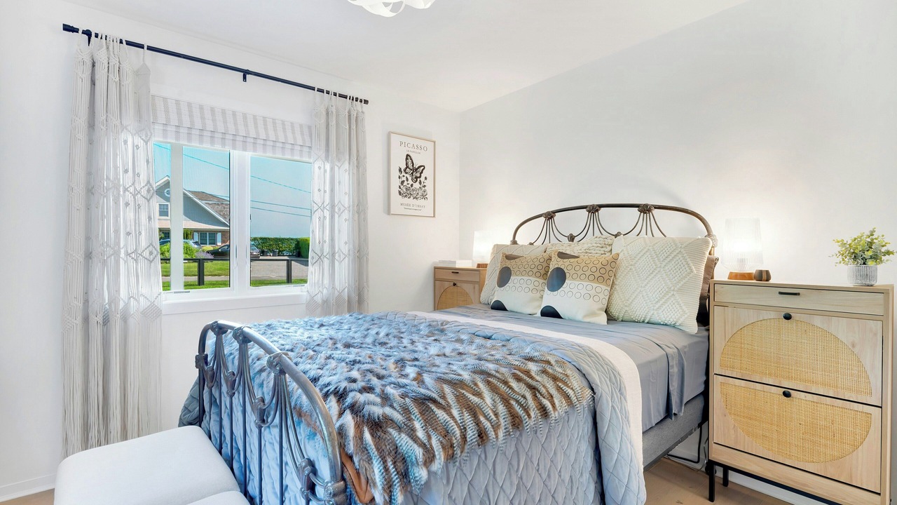 Photo of Bedroom in Orient Point